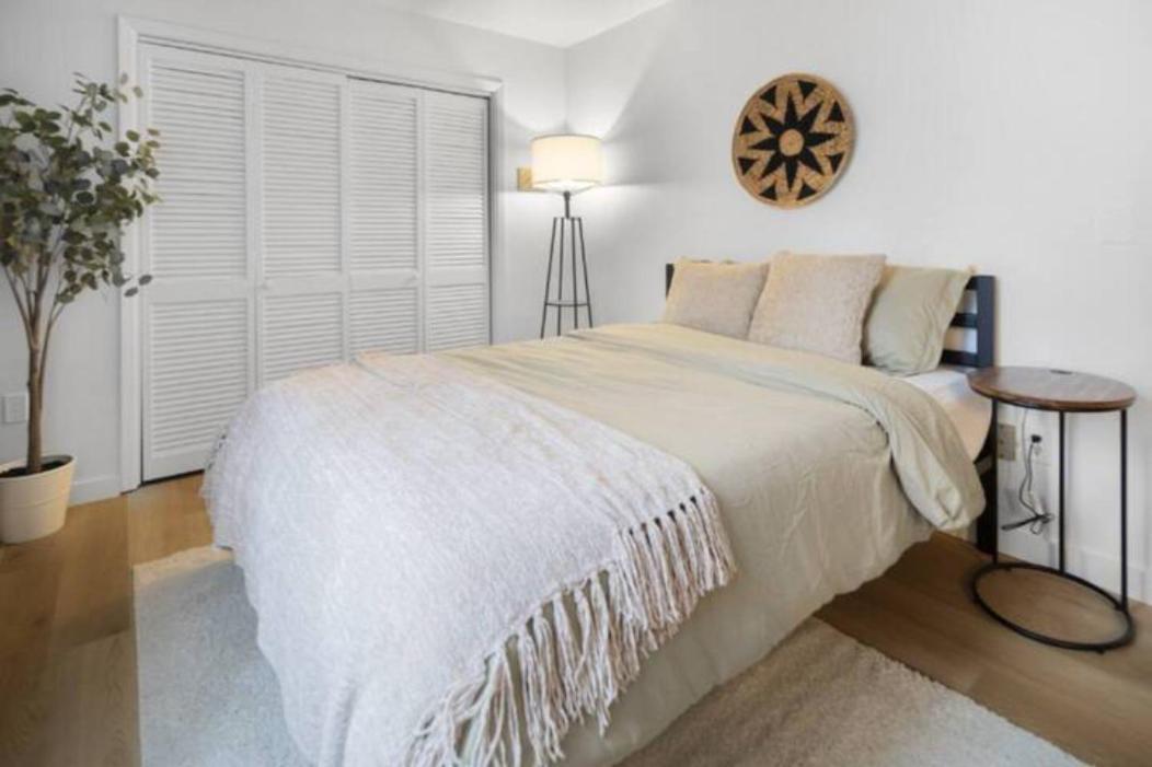 Cayuga Bungalow On Lake—Sleeps 13—Outdoor Firepit Lansing Extérieur photo