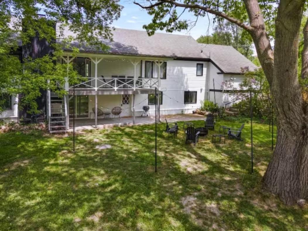 Cayuga Bungalow On Lake—Sleeps 13—Outdoor Firepit Lansing Extérieur photo